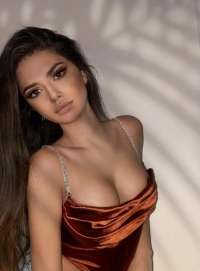 Rus Escort Natalia ile Unutulmaz Deneyimler