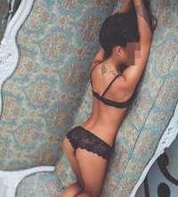 Taşucu Escort: Zarif ve Tutkulu