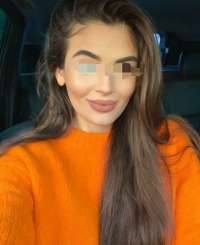 Tatlı ve Provokatif Rus Eskort Bayan