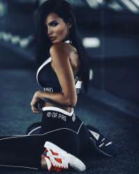 Zenci Escort Kadın: Enerji Dolu ve Unutulmaz Bir Deneyim