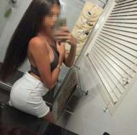 Zenci Escort'ta Baştan Çıkarıcı Güzellik